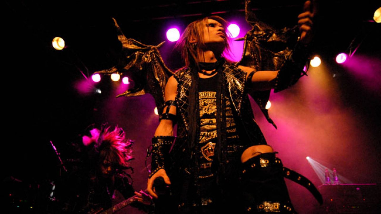 Interview with Dio - distraught overlord © JaME
