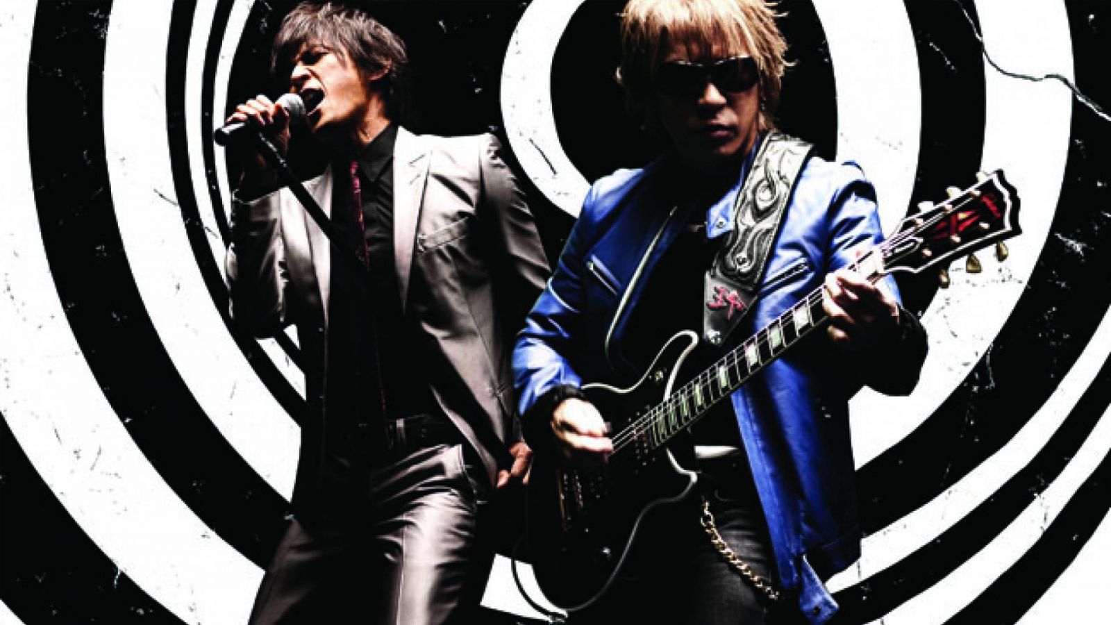 B'z © B'z