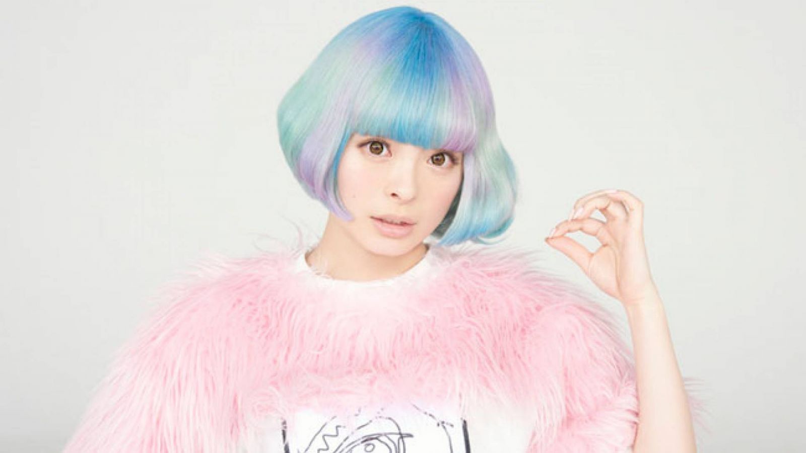 Kyary Pamyu Pamyun pääsiäissingle © 2016 ASOBISYSTEMS CO.,LTD