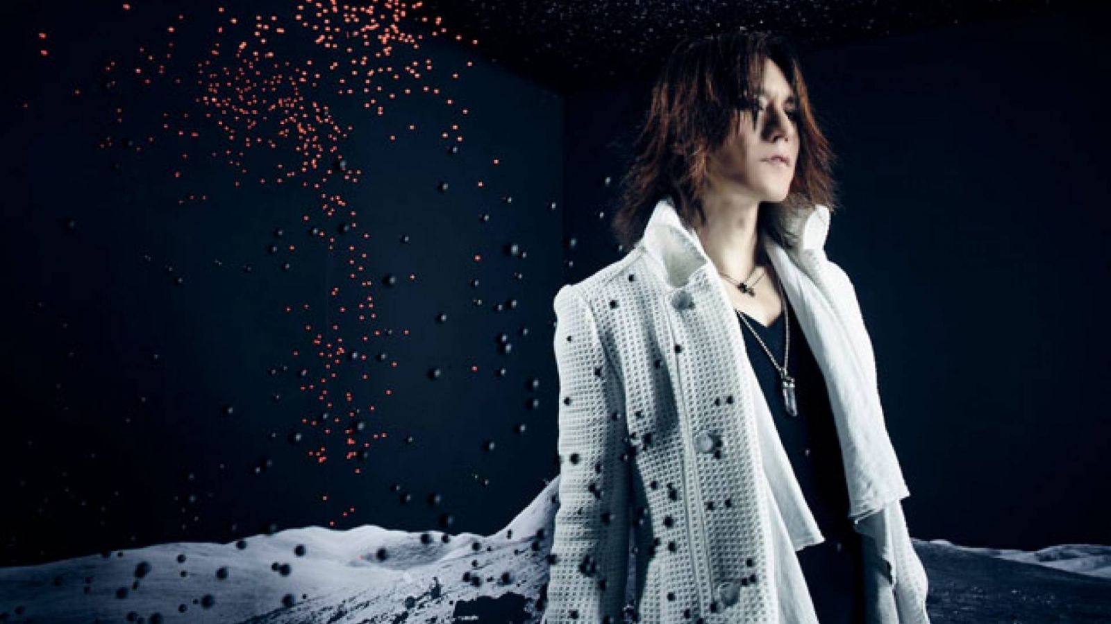 SUGIZO se produit en Irak dans un camp de réfugiés syriens © SUGIZO