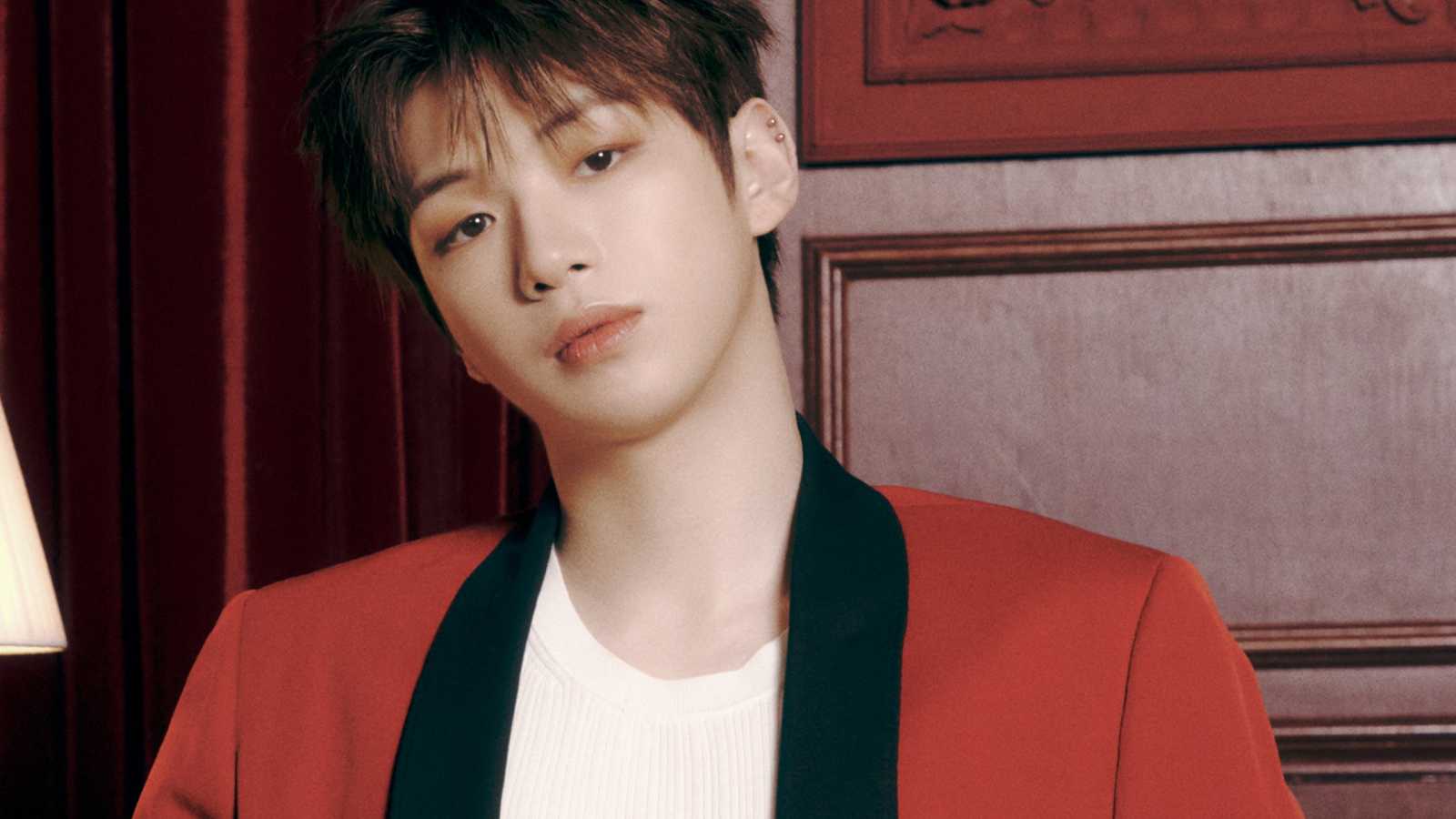 KANGDANIEL faz comeback com "ACT" © ARA Inc.